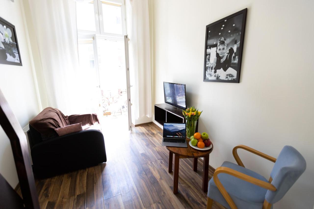Salve Station Aparthotel Krasków Εξωτερικό φωτογραφία