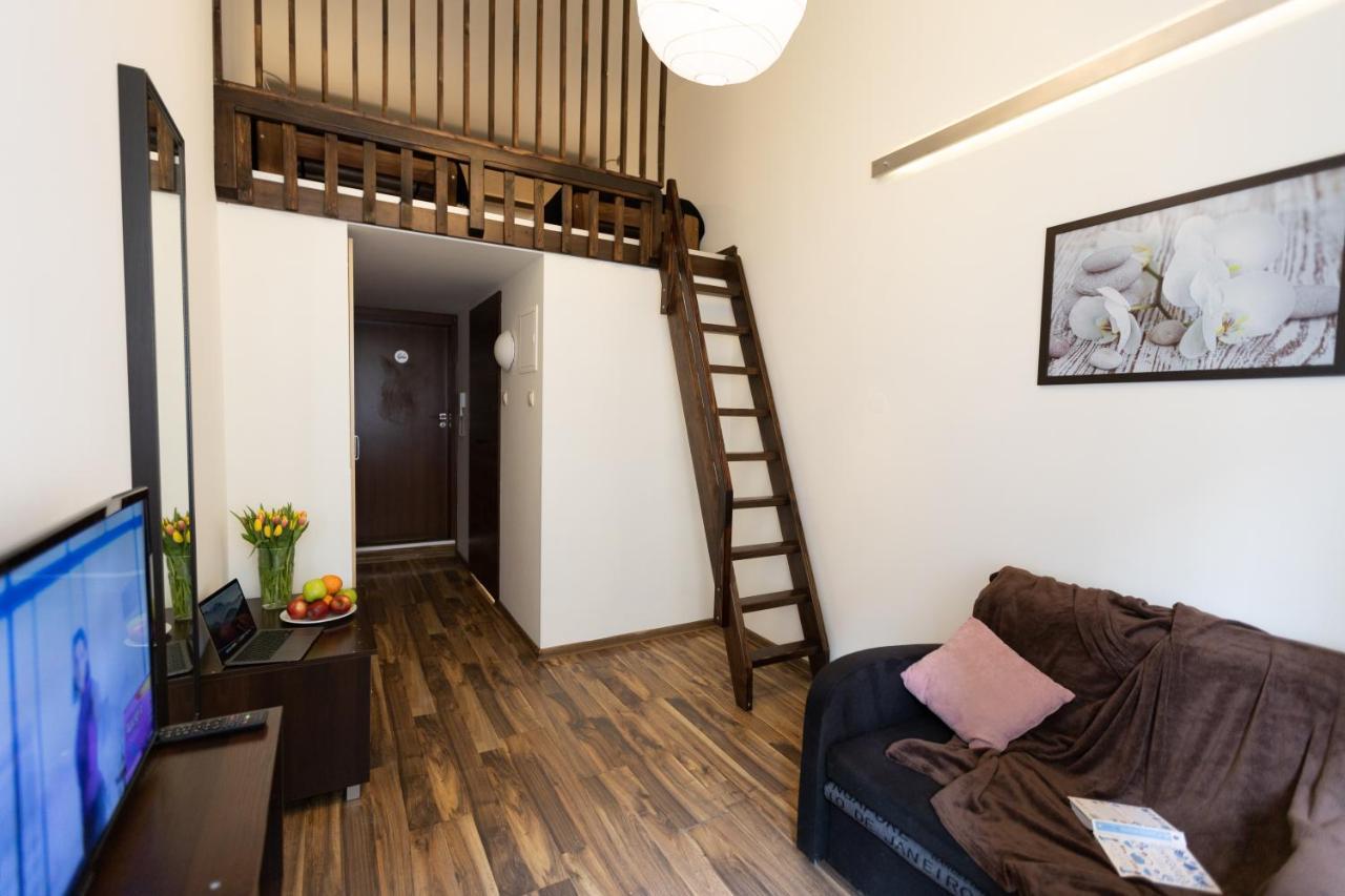 Salve Station Aparthotel Krasków Εξωτερικό φωτογραφία
