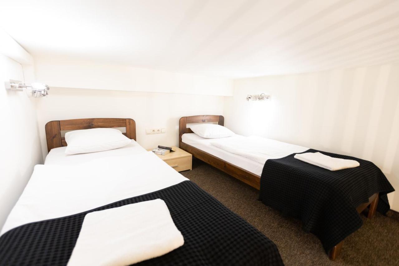 Salve Station Aparthotel Krasków Εξωτερικό φωτογραφία