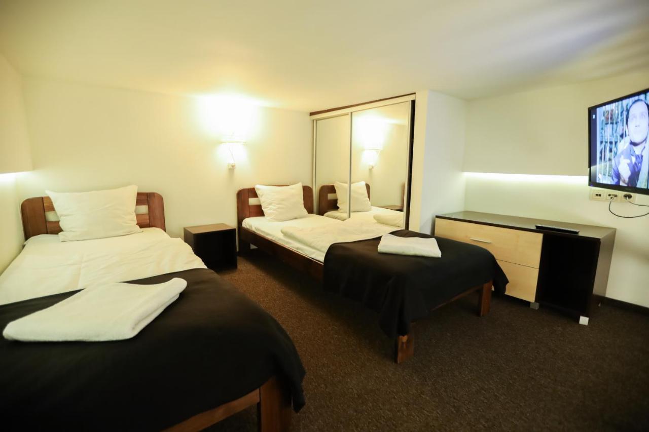 Salve Station Aparthotel Krasków Εξωτερικό φωτογραφία